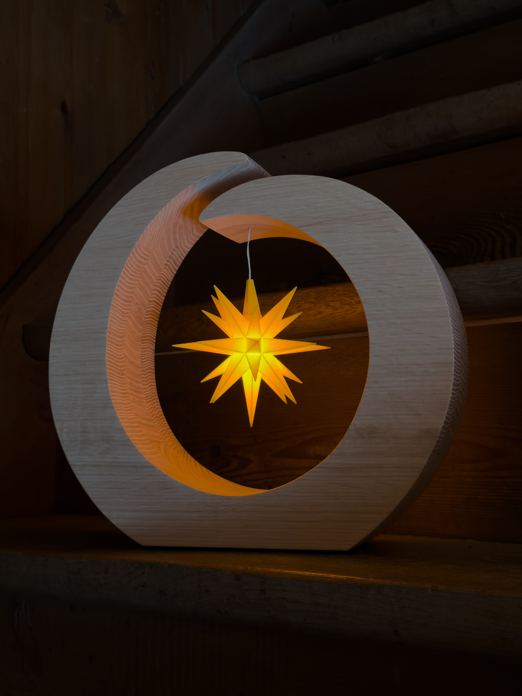 Holzring mit Original Herrnhuter Stern A1e